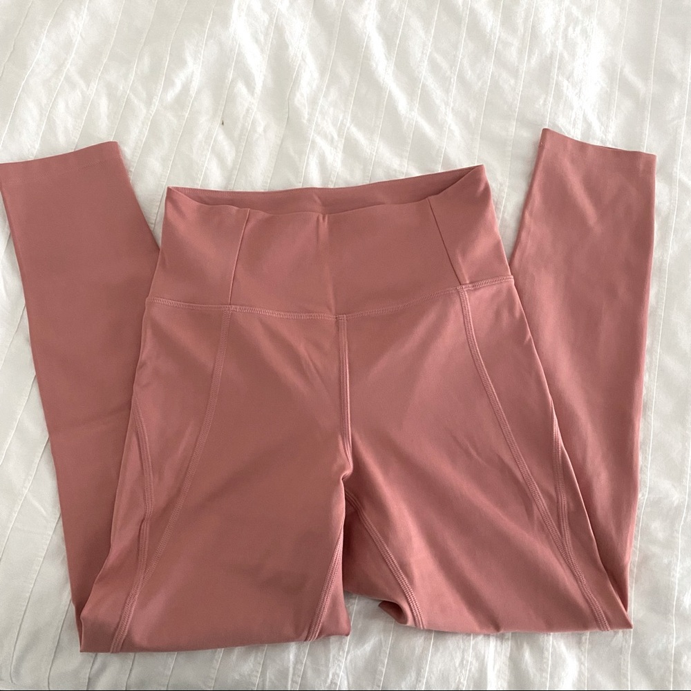 Girlfriend Collective Dusty Rose 3/4 leggings, size small